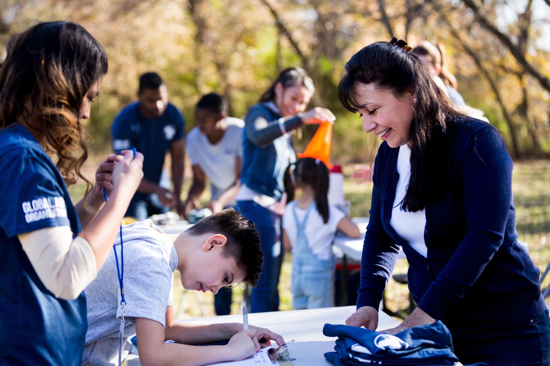 Munds Park community event - neighbors socializing